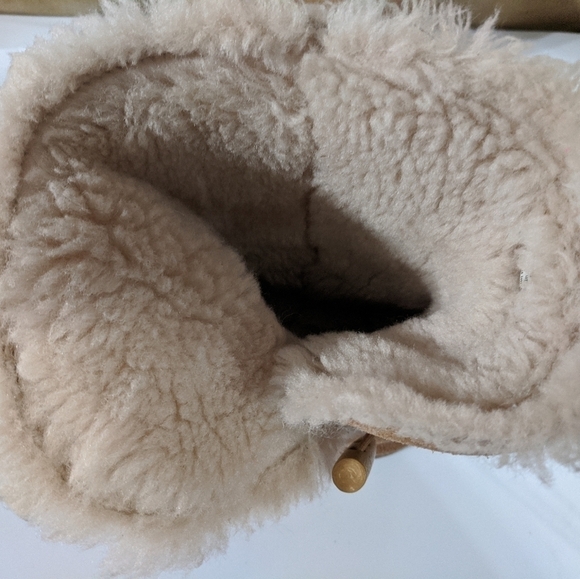 Bjorndal Joey Brown Tan Leather and Wool Sherpa Lined Boots - size 6 - Picture 5 of 7